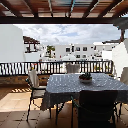 Apartment Sea Carnation Well Located, Pool & Terrace